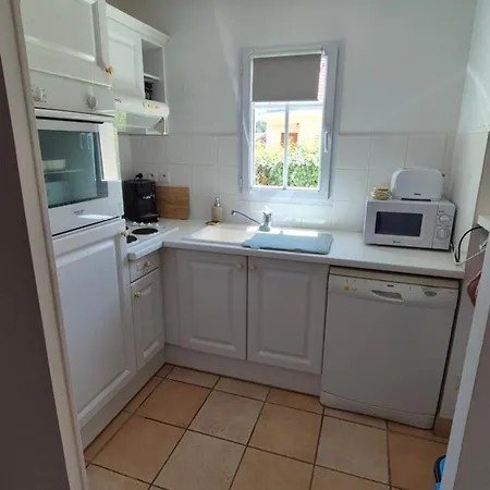 Semesterbostad Belle Maison Pour 4 Personnes *